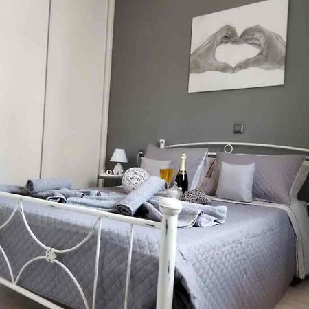 Grey Sense Luxury Apartment Ираклио Екстериор снимка