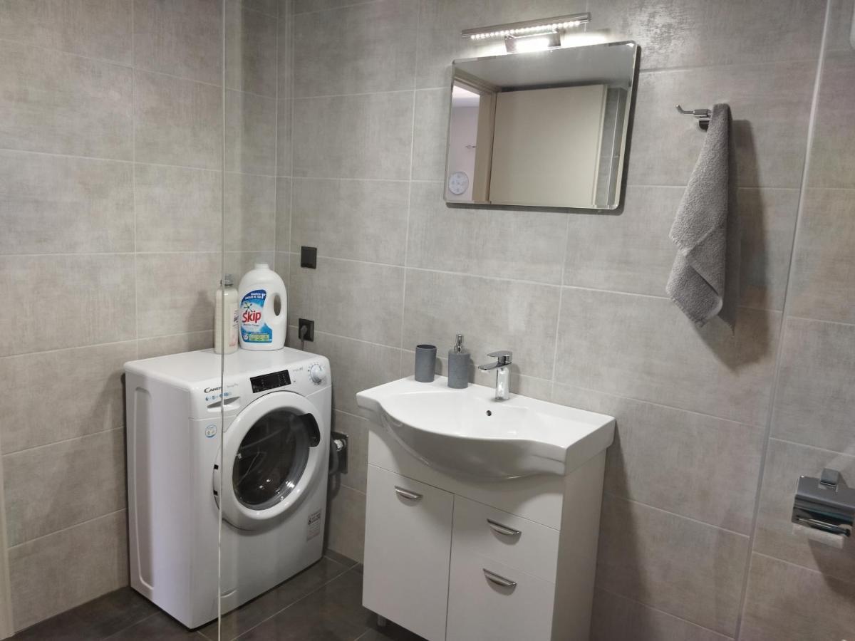 Grey Sense Luxury Apartment Ираклио Екстериор снимка
